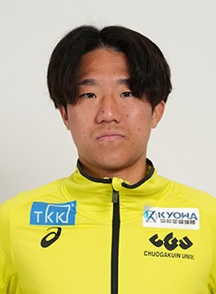 野村慈音（4年）