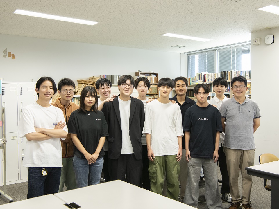 経理研究部サムネイル