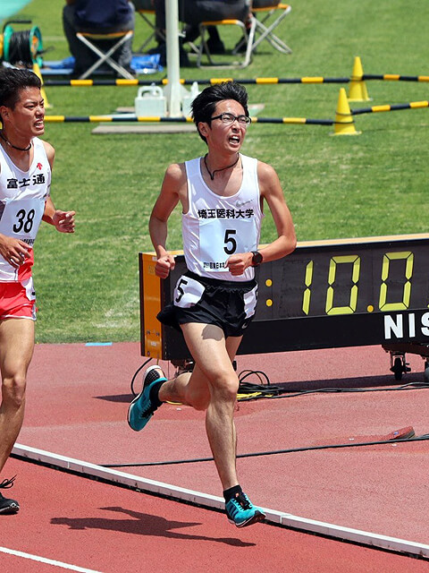 福岡 海統 選手（卒業生）