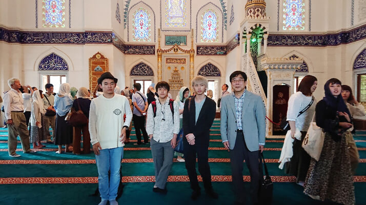 黒川先生宗教学モスク訪問5