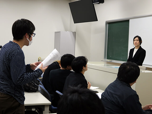 現代教養日本語実践新聞取材（情報メディア課2）