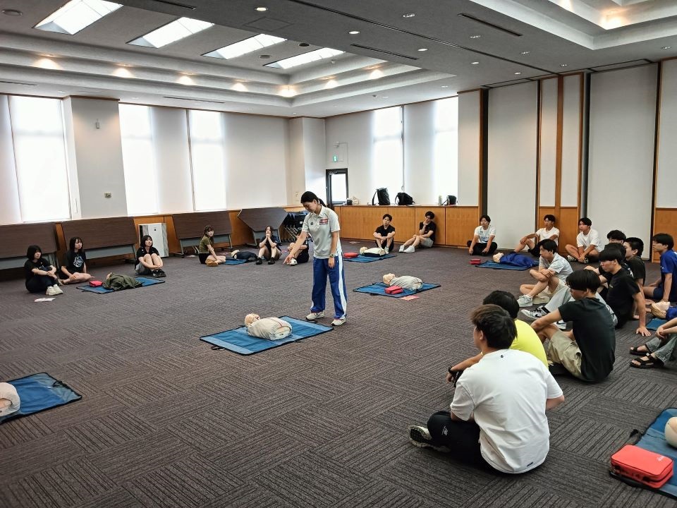 商学部夏季集中スポーツセービング実習(BLS講習)③