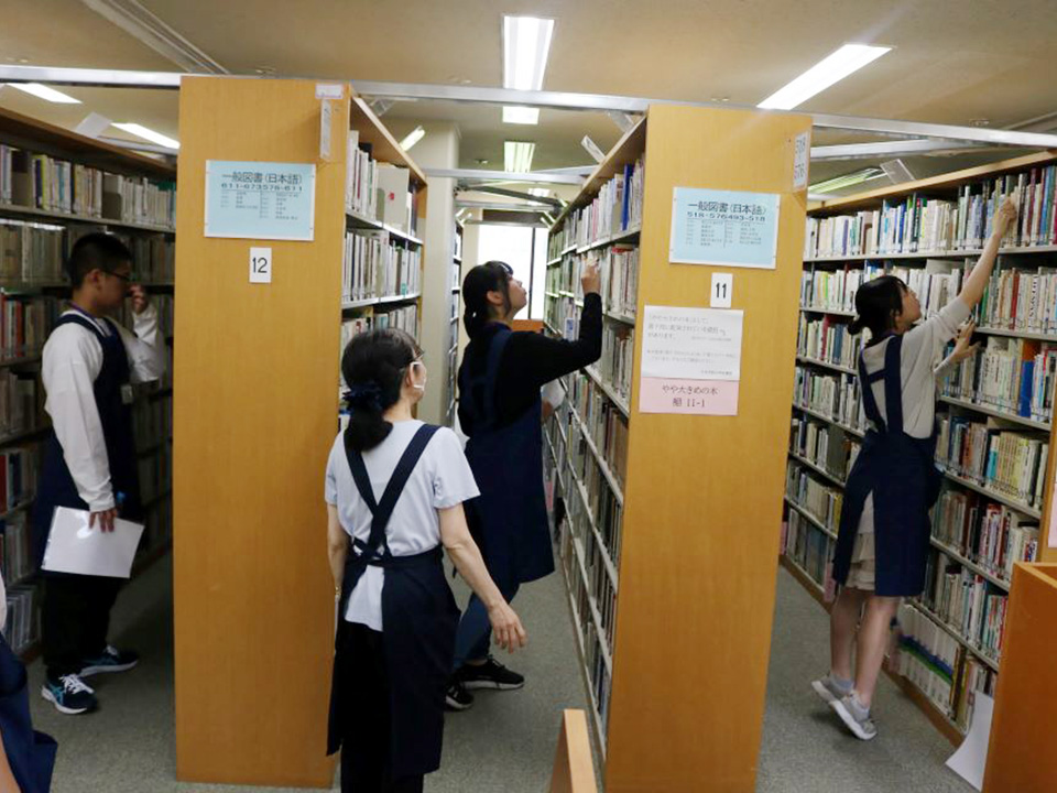 図書館インターンシップ１日目 (4)