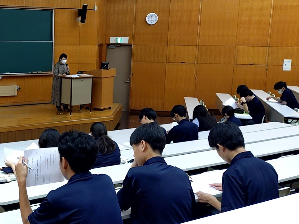 高大連携「我孫子二階堂高等学校 模擬授業」実施報告①