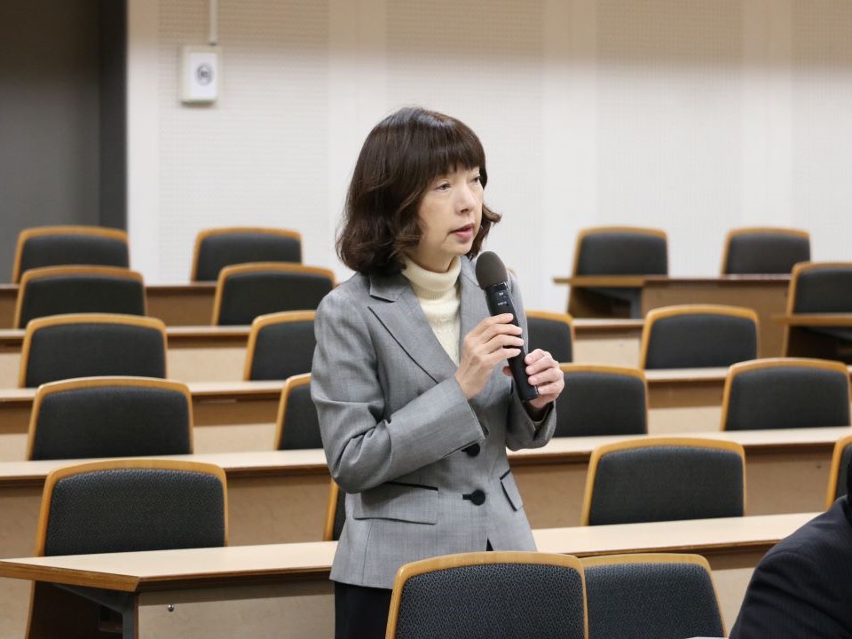 20251029法学部研究発表会4