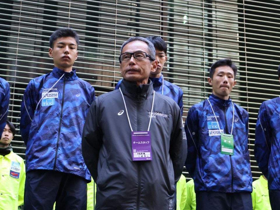 駅伝部_川崎監督