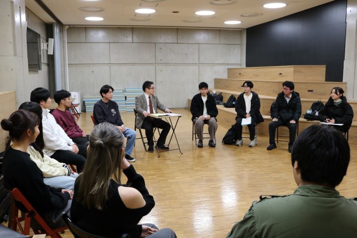 05_川久保ゼミ「進路をめぐる座談会」開催報告