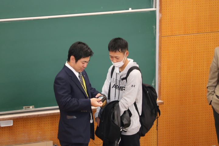 02_公務員論「千葉県千葉北警察署警察官による特別講義」実施報告