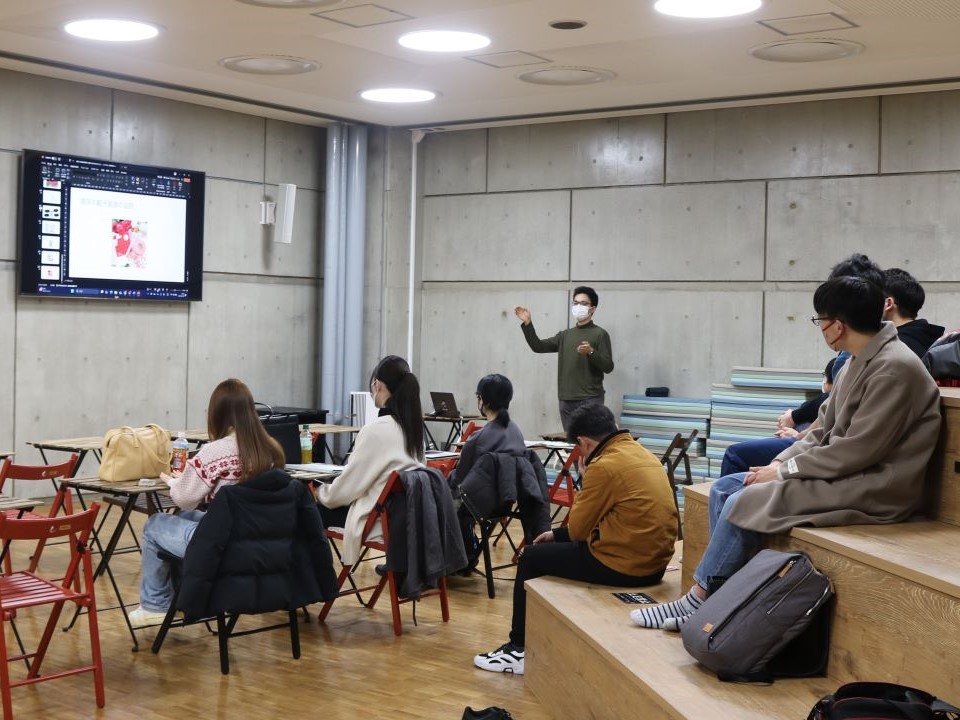 20250128譚先生(卒業論文発表会)⑧