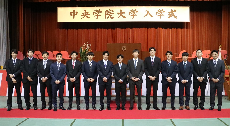 バレーボール部男子新入生集合写真2025